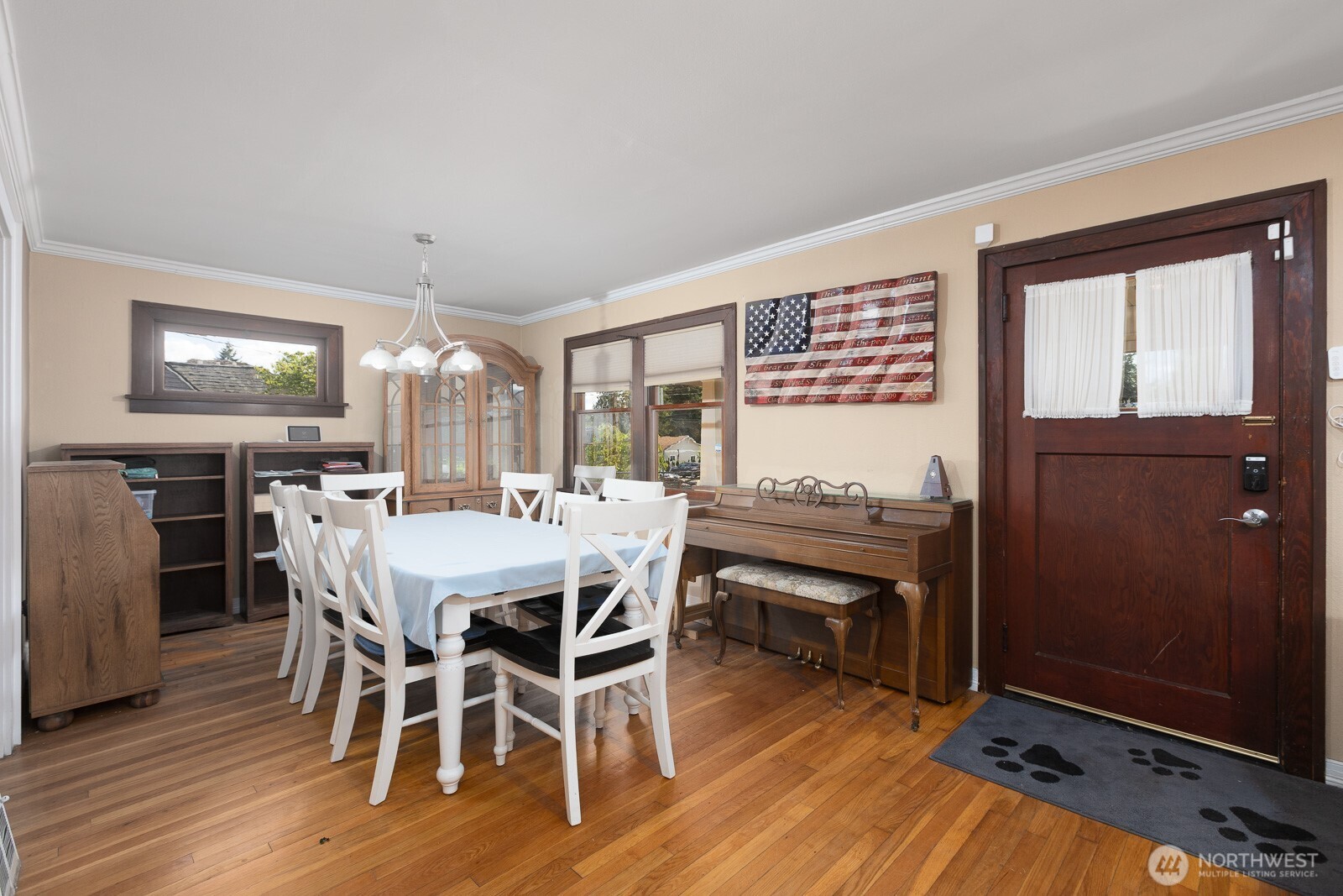 8515 Golden Given Road Property Photo 10