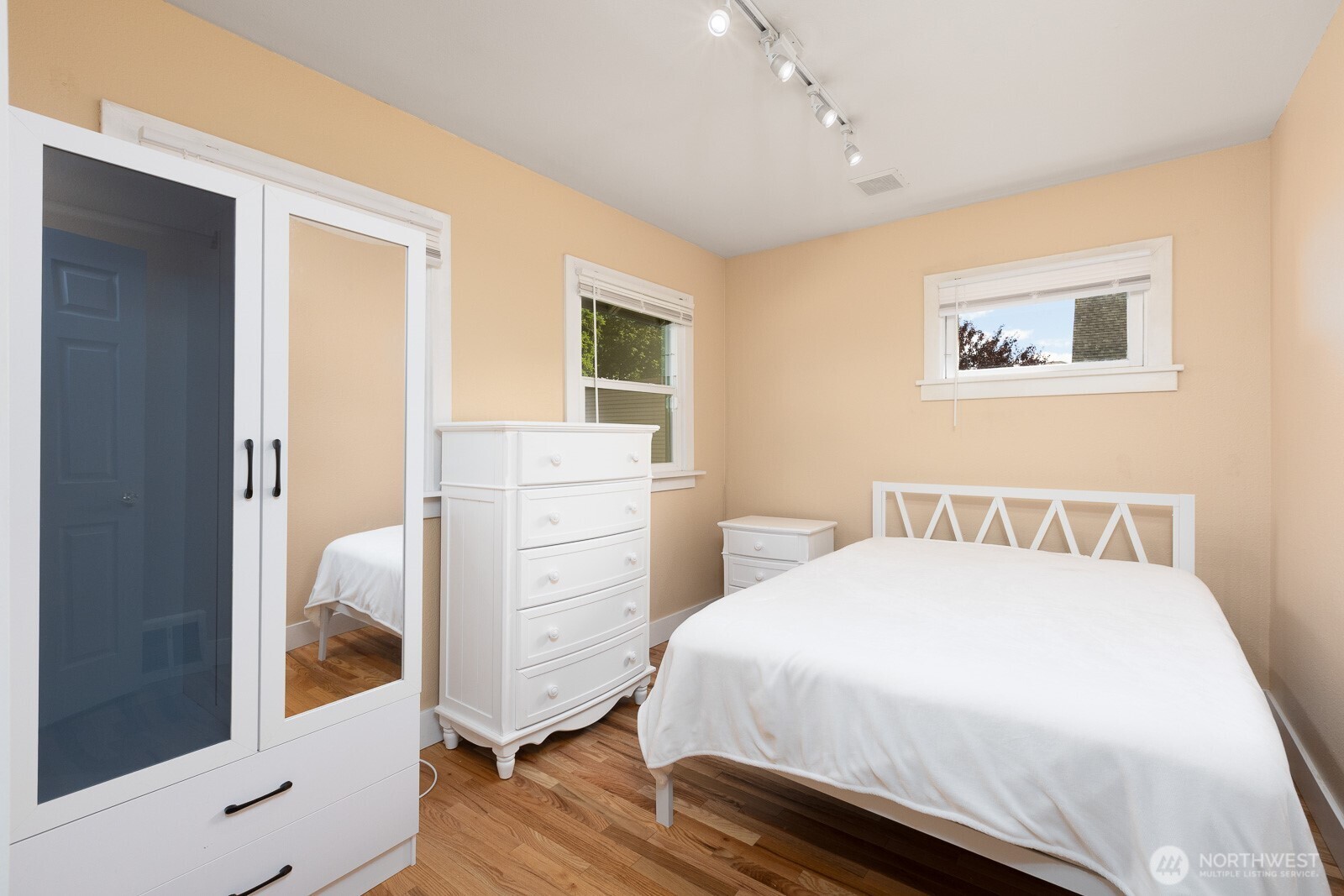 8515 Golden Given Road Property Photo 15