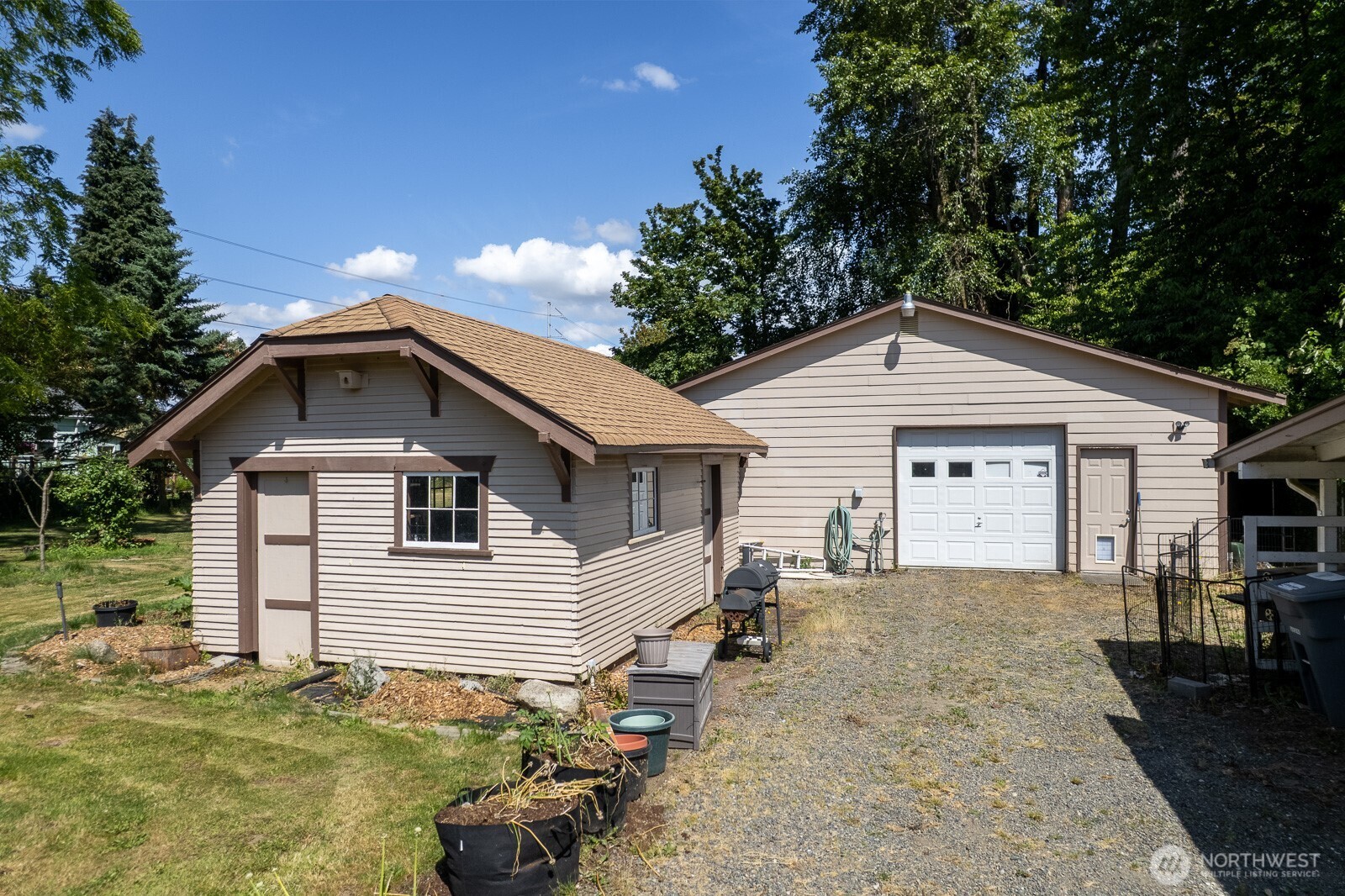 8515 Golden Given Road Property Photo 25