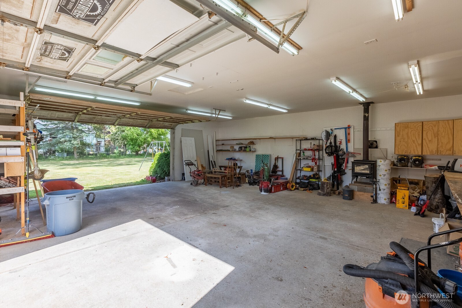 8515 Golden Given Road Property Photo 26