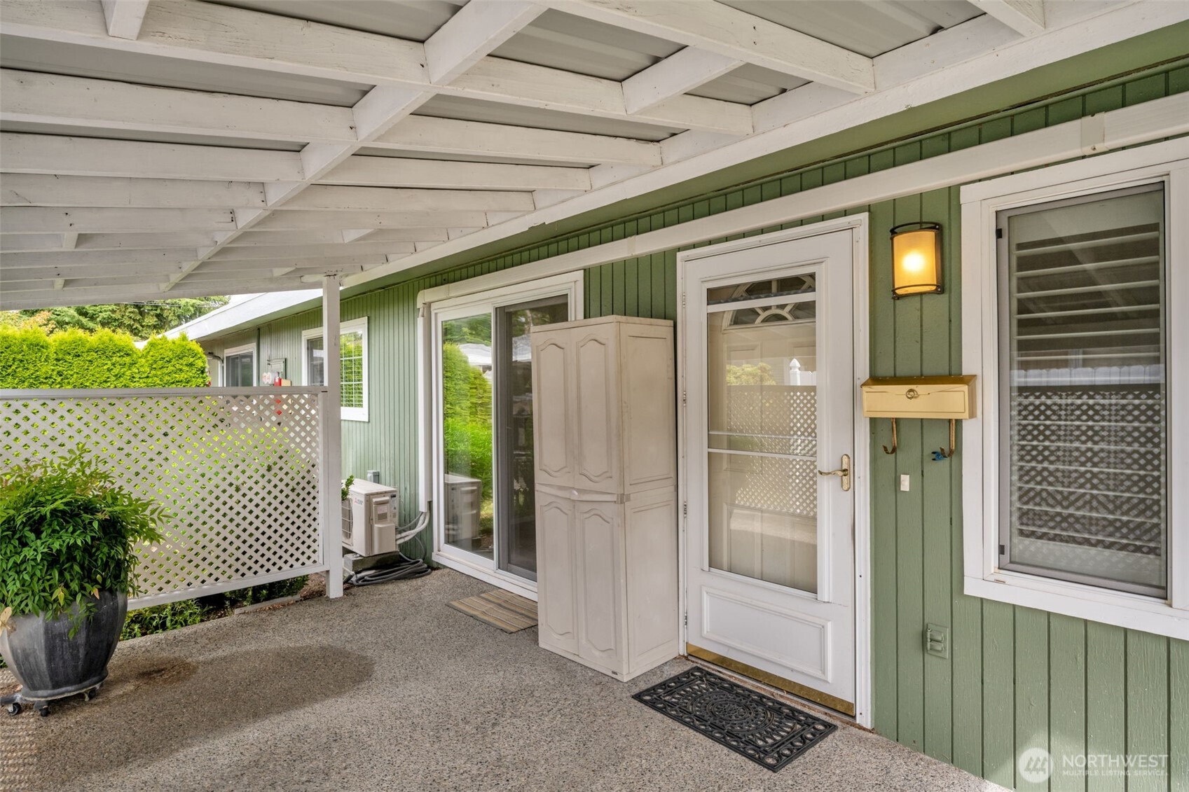 329 7th Place 4 Property Photo 1