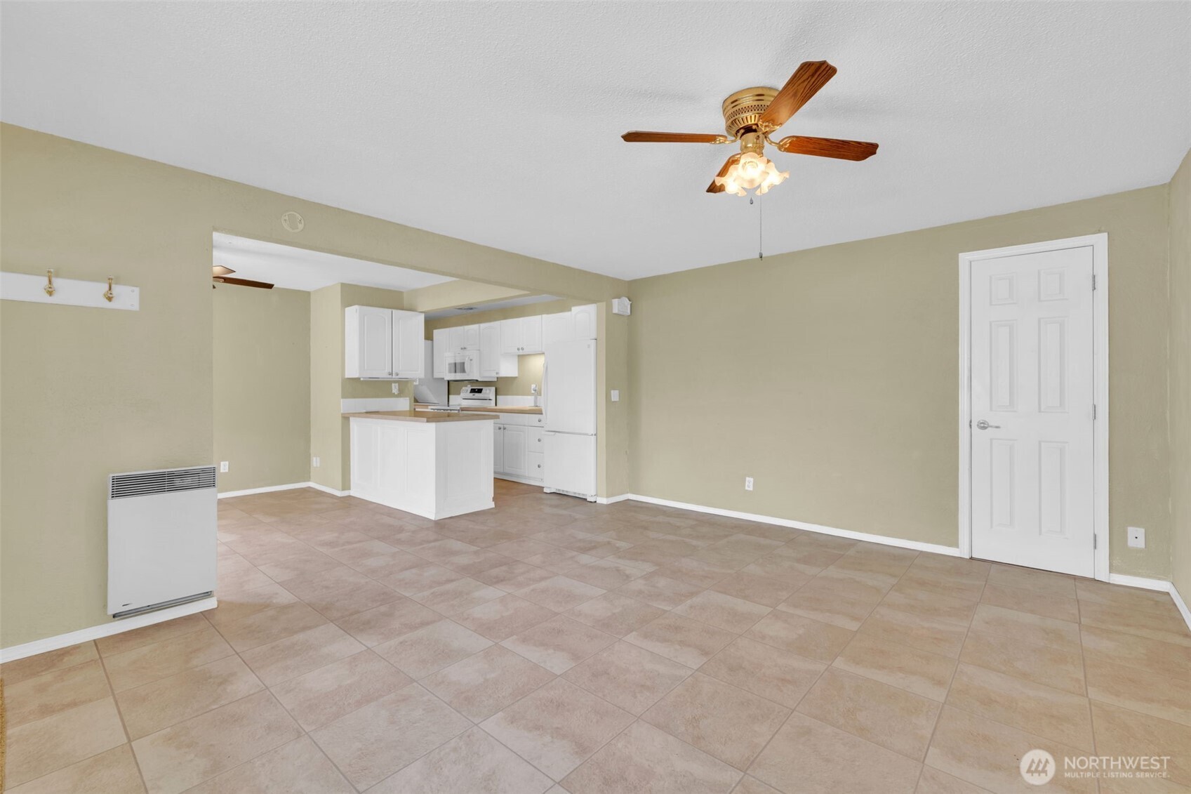 329 7th Place 4 Property Photo 26