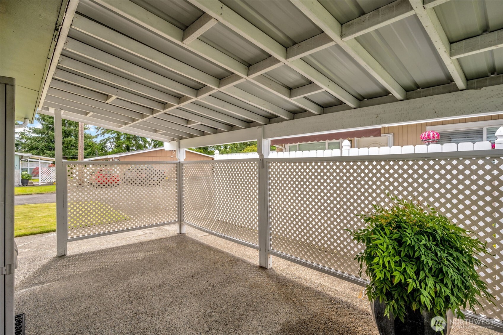 329 7th Place 4 Property Photo 29