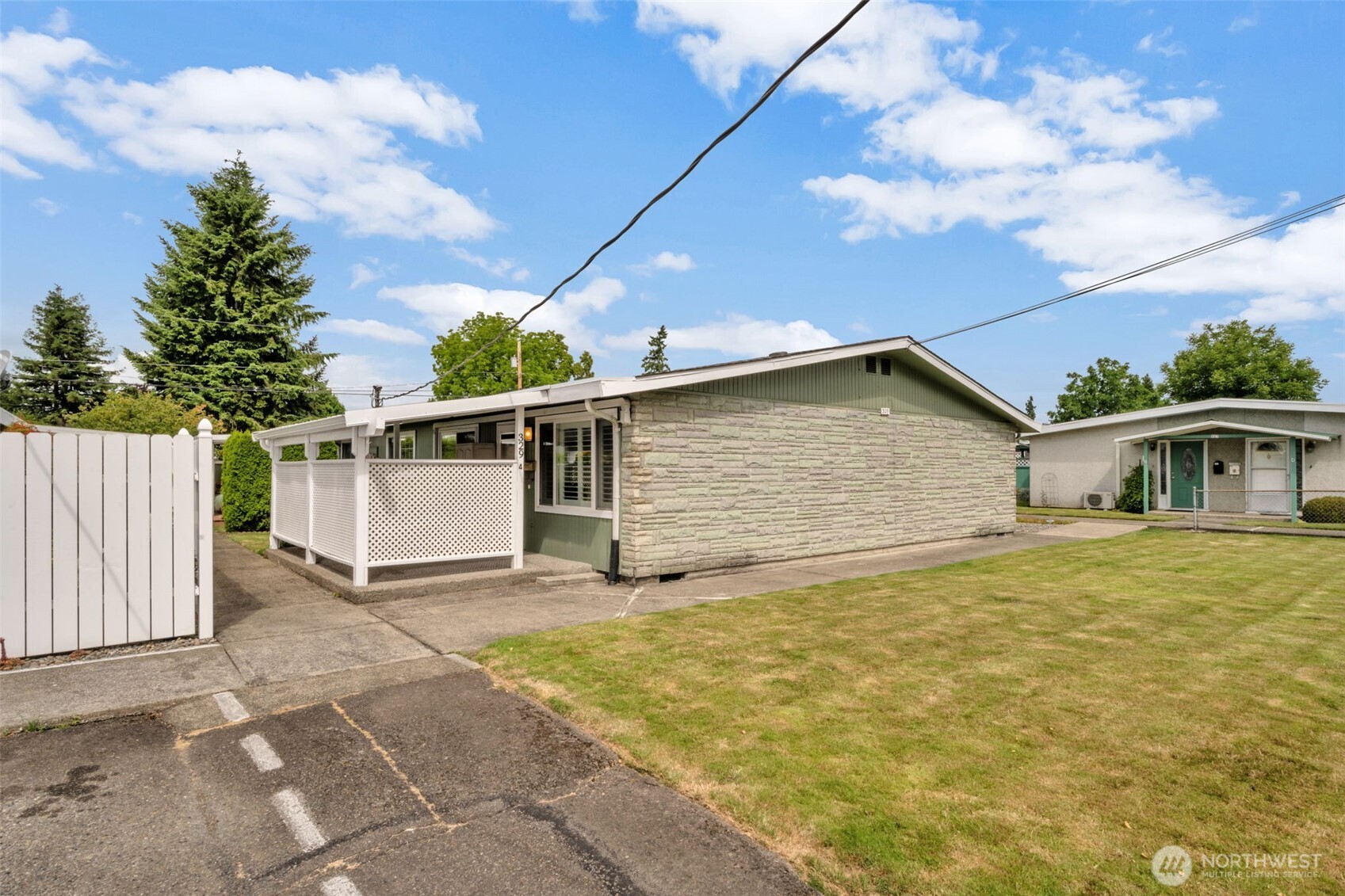 329 7th Place 4 Property Photo 31