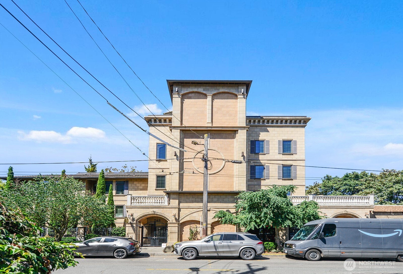 745 Bellevue Avenue 402 Property Photo 37