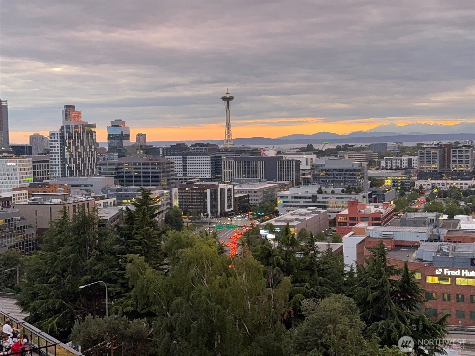 745 Bellevue Avenue 402 Property Photo 40