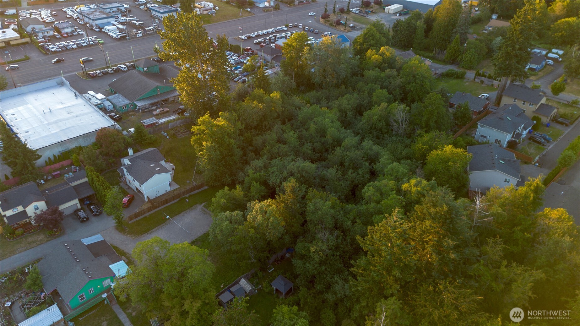 0 Intercity Avenue Property Photo 4