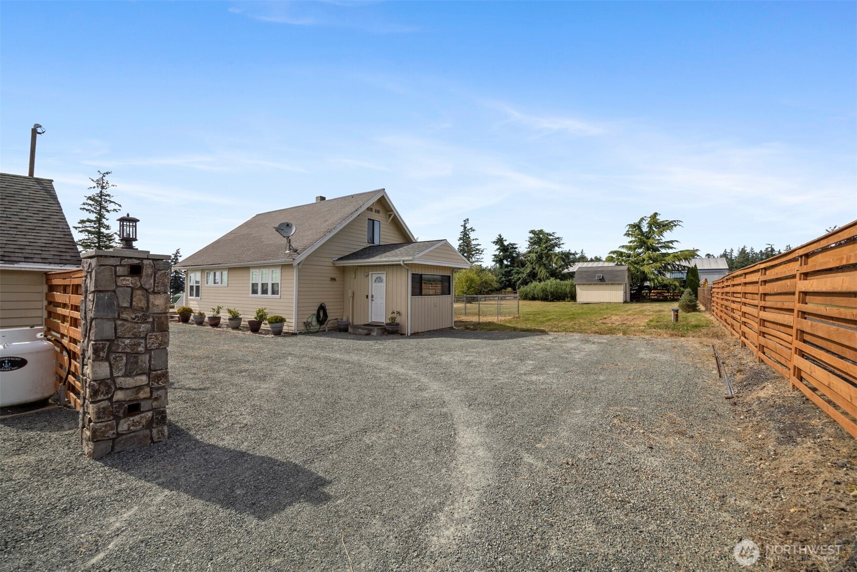 12515 Persons Road Property Photo 4