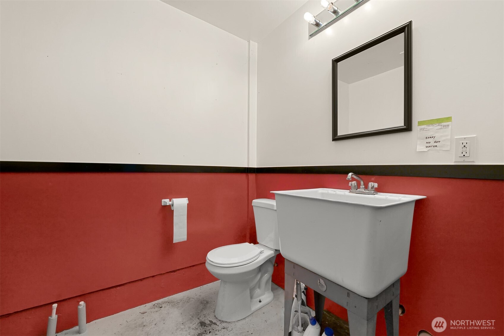 5630 Judy Way Property Photo 32