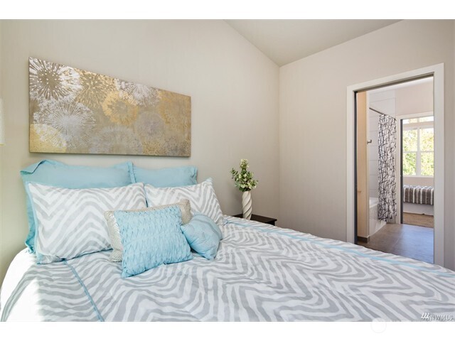 2103 E Alder Street Property Photo 12