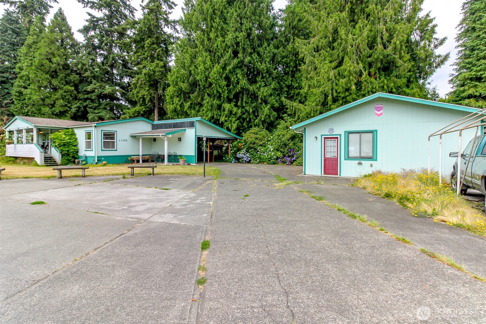 1106 29th Street Property Photo 1