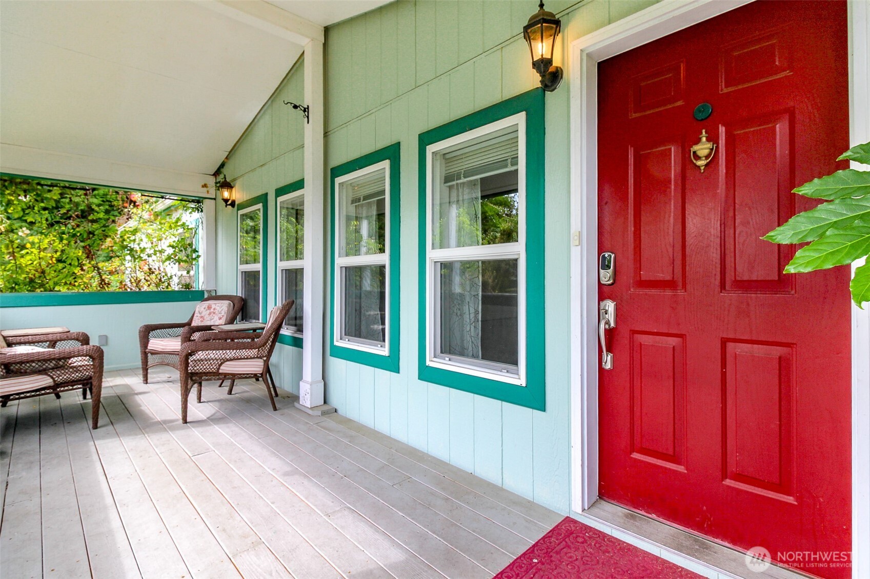 1106 29th Street Property Photo 3