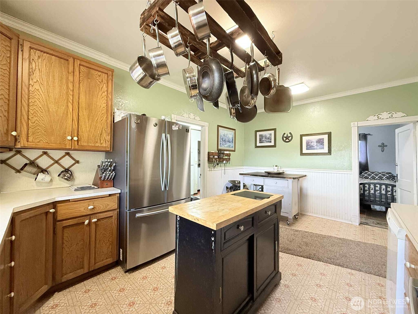 15 S Heise Road Property Photo 9