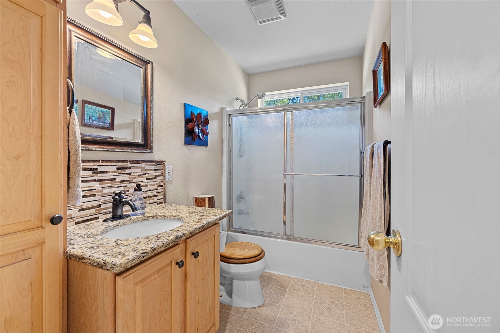 7203 Erna Lane Property Photo 12