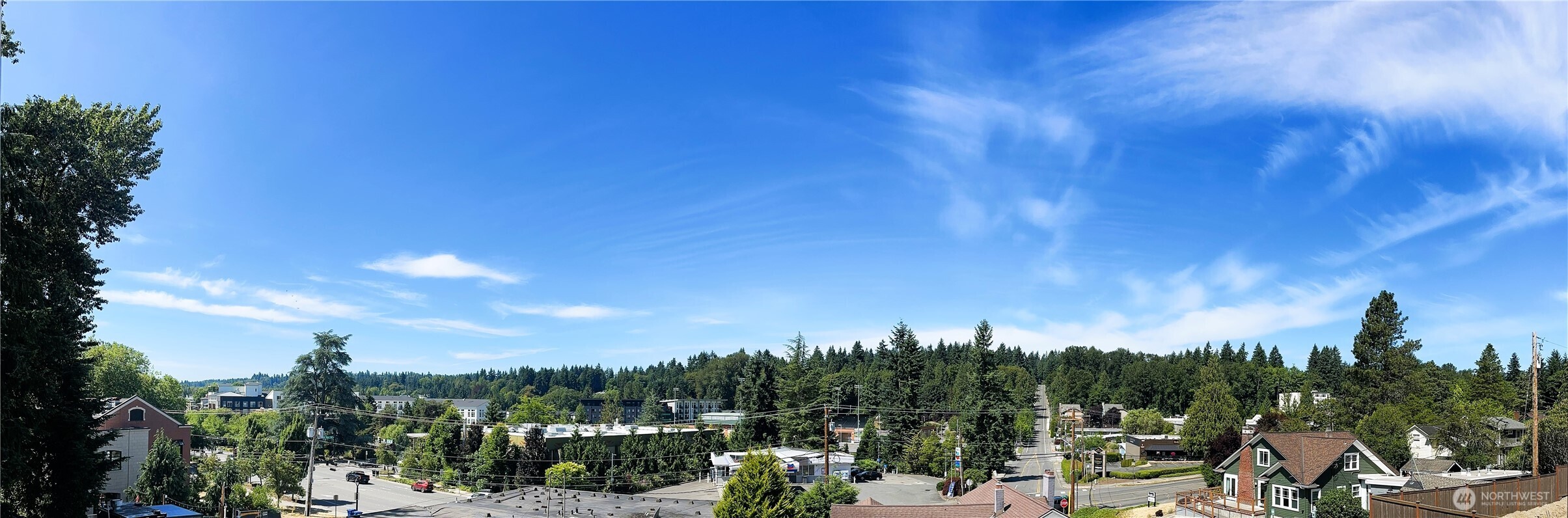 18805 99th Court E Property Photo 2