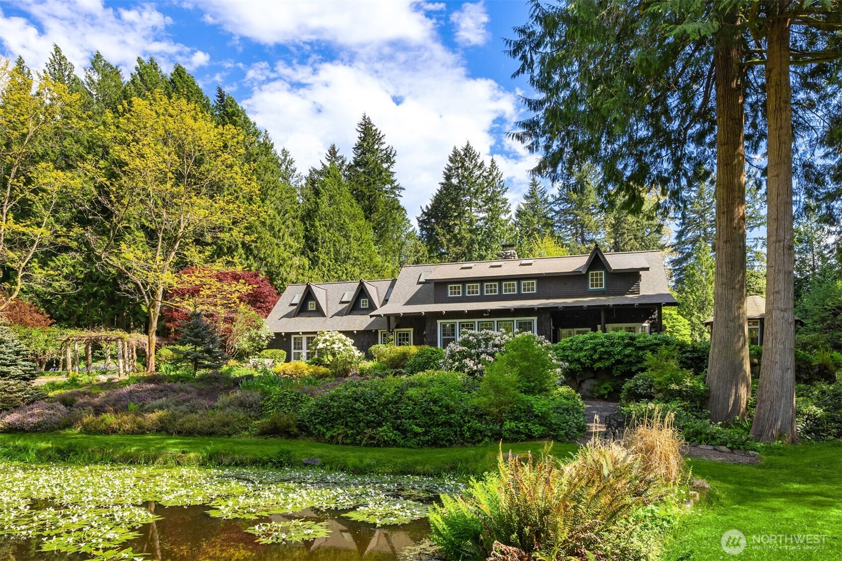 9631 Summer Hill Lane