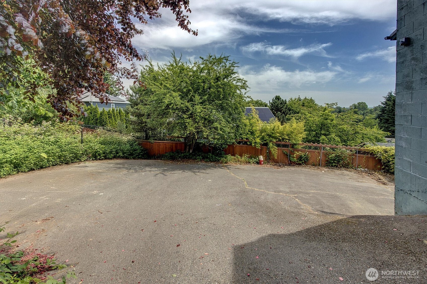 10722 Lake City Way Property Photo 36