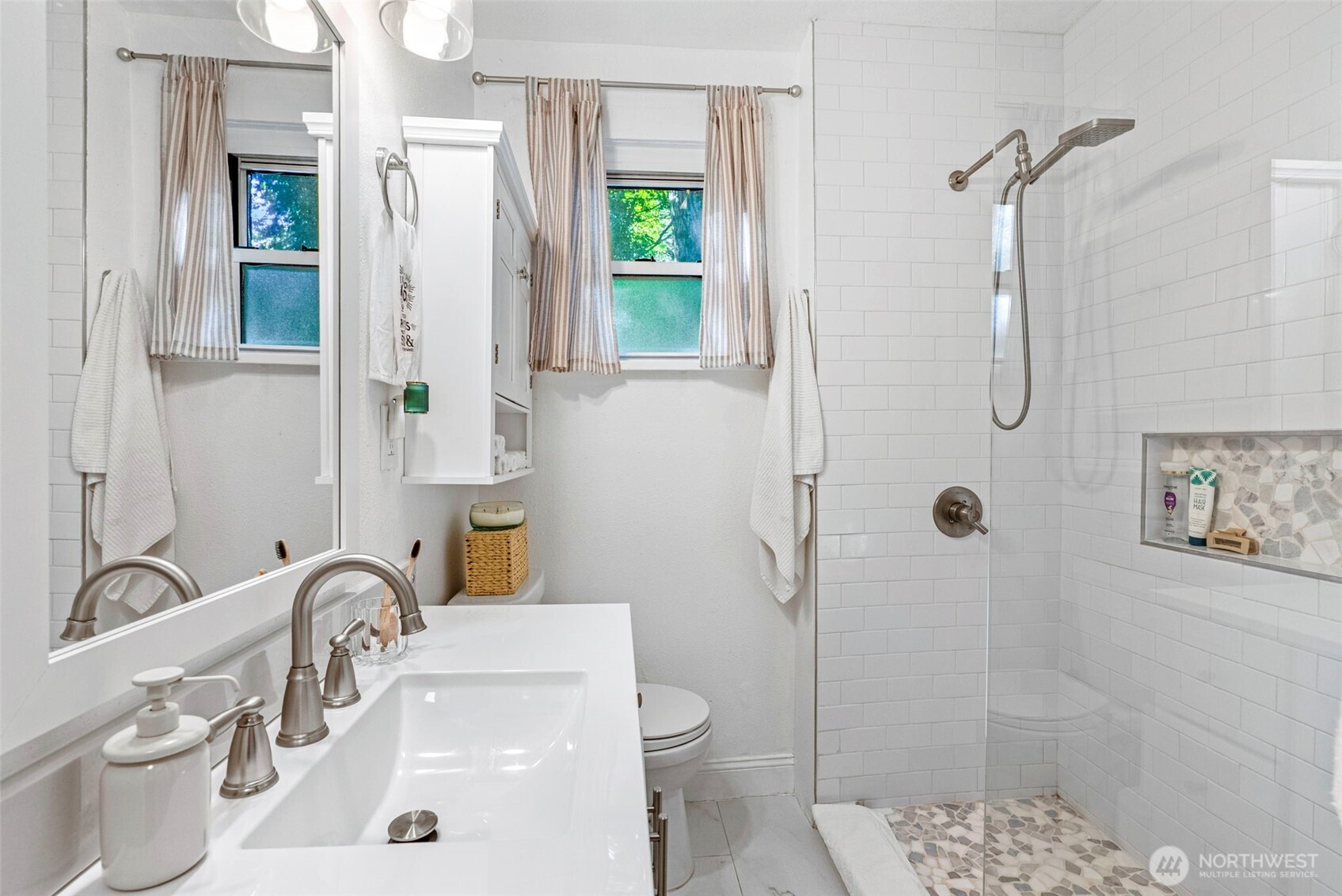 505 Ne Jefferson Property Photo 18