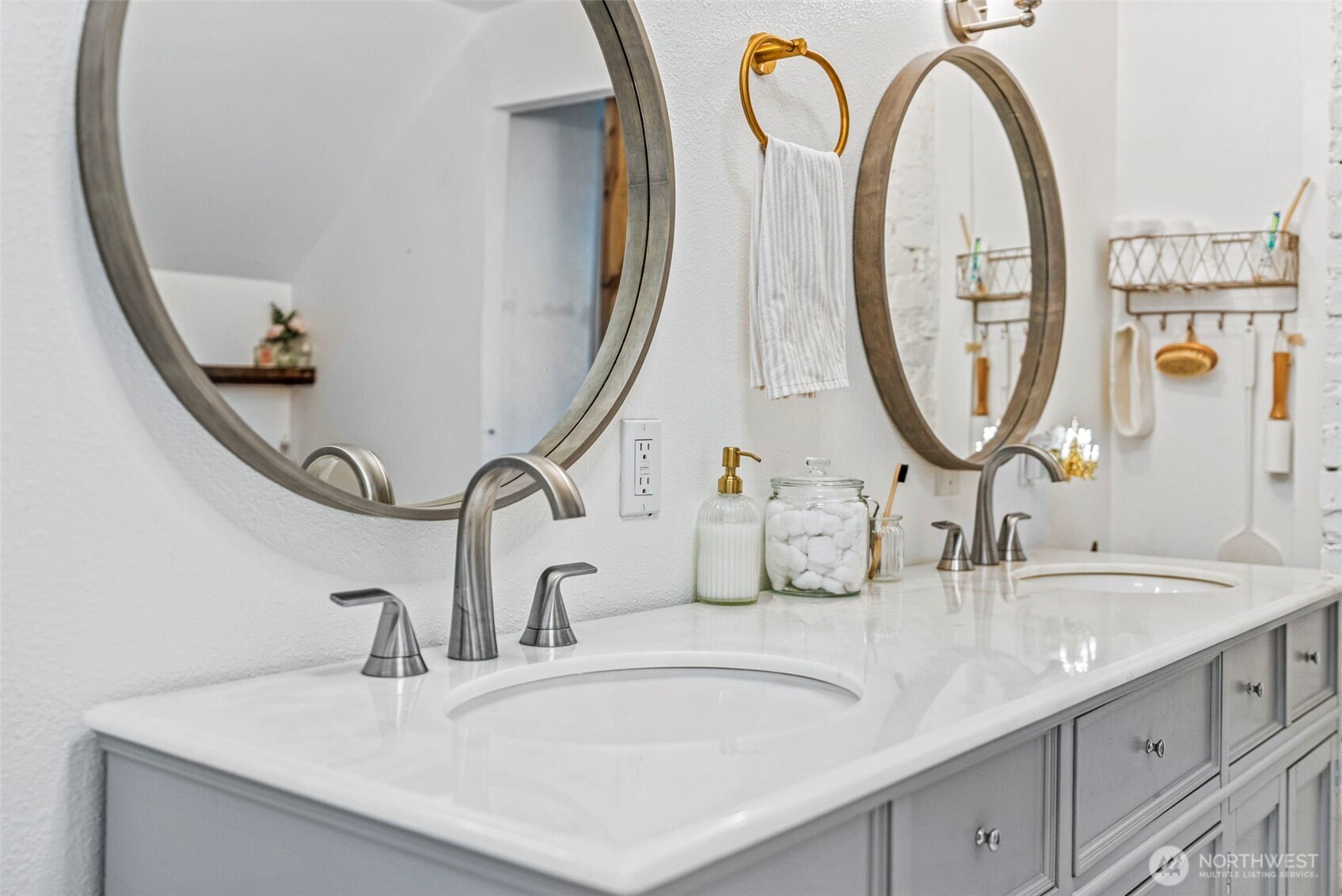 505 Ne Jefferson Property Photo 24