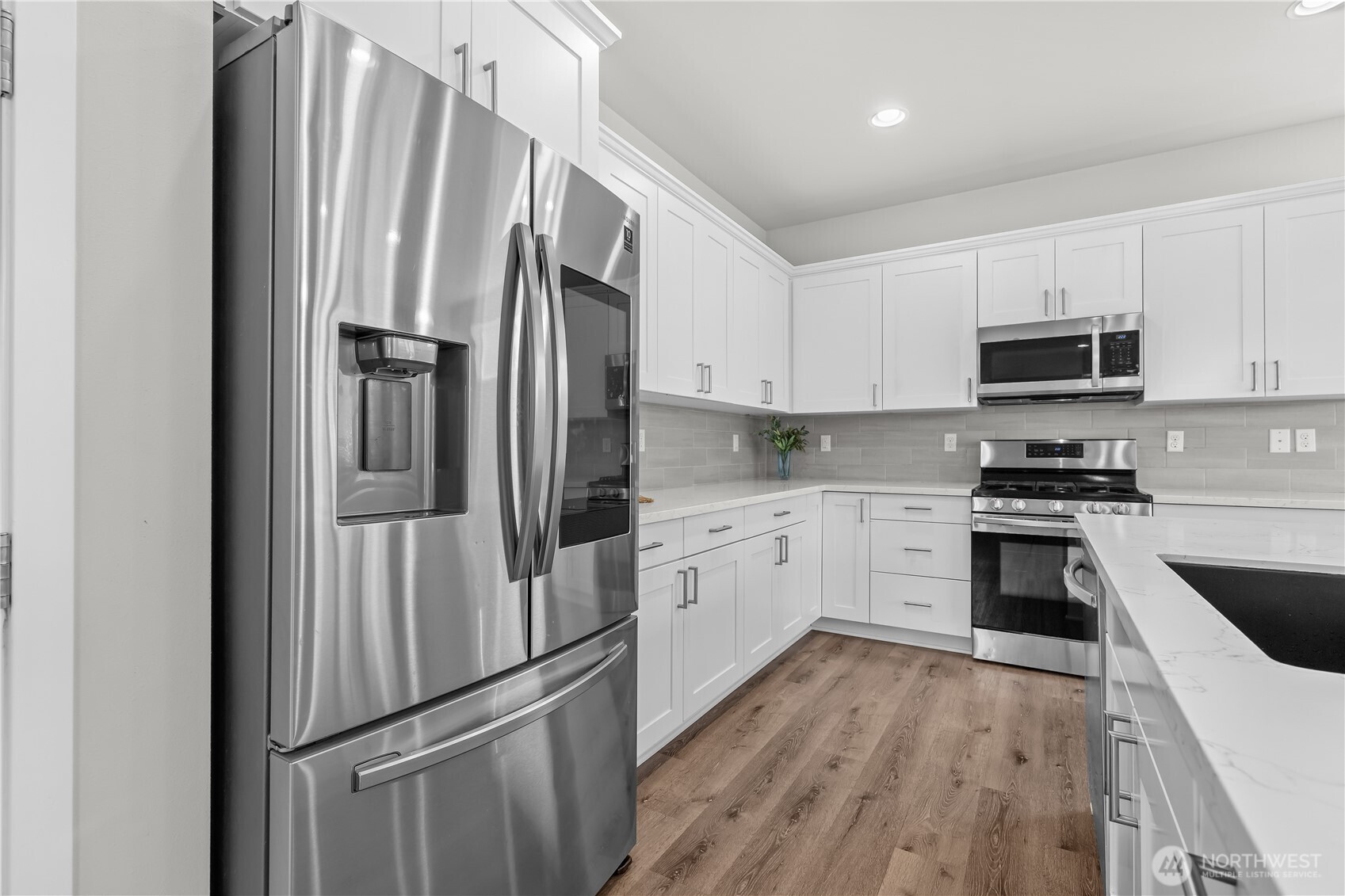 8118 52nd Drive Property Photo 11