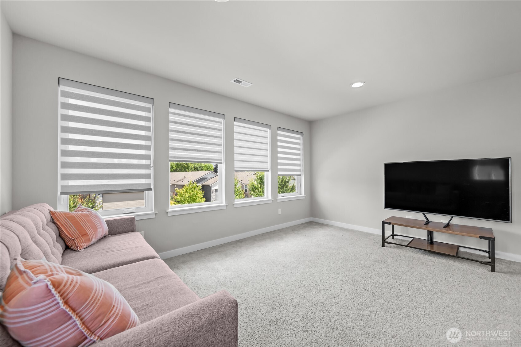 8118 52nd Drive Property Photo 12