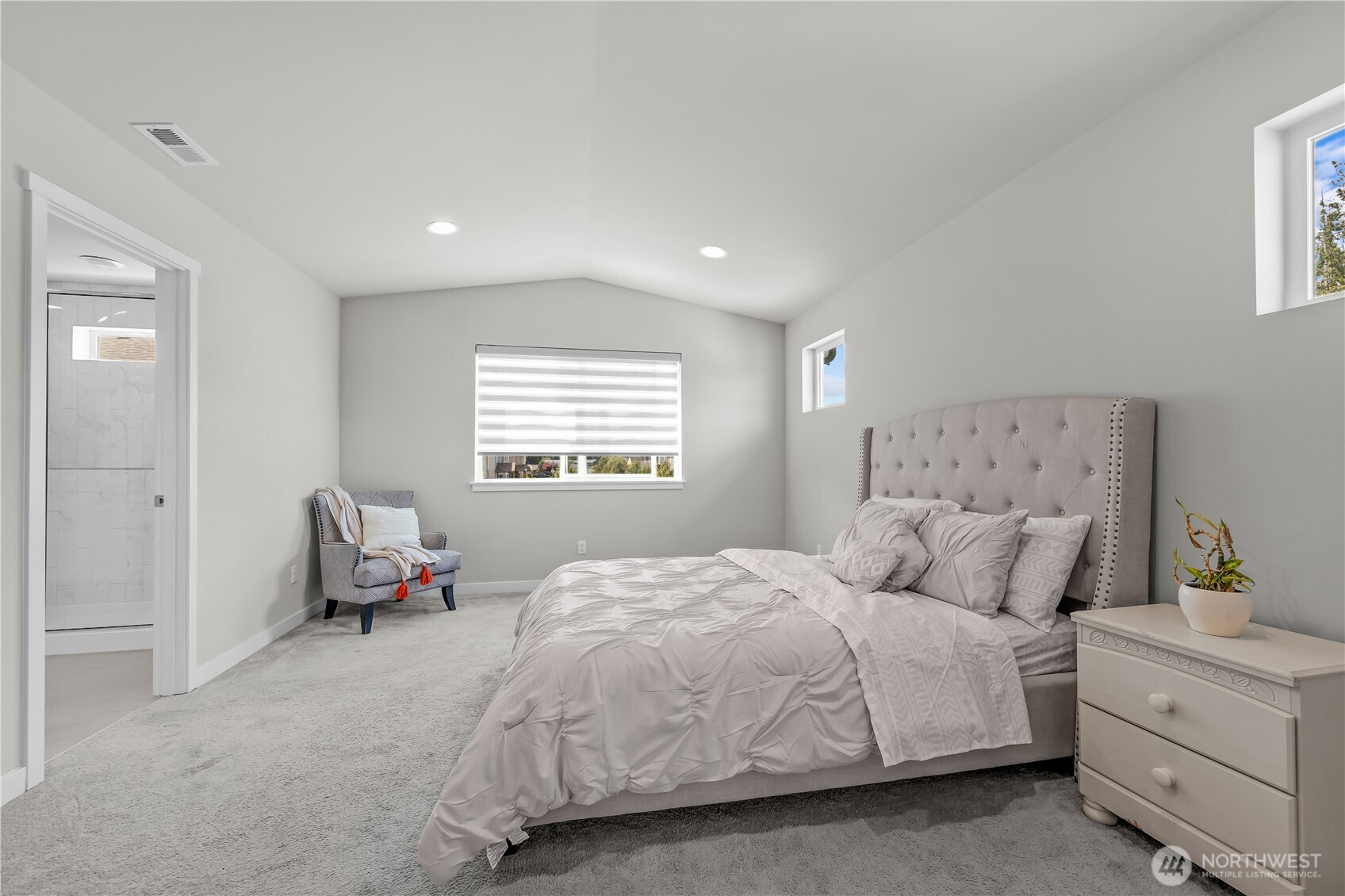 8118 52nd Drive Property Photo 14