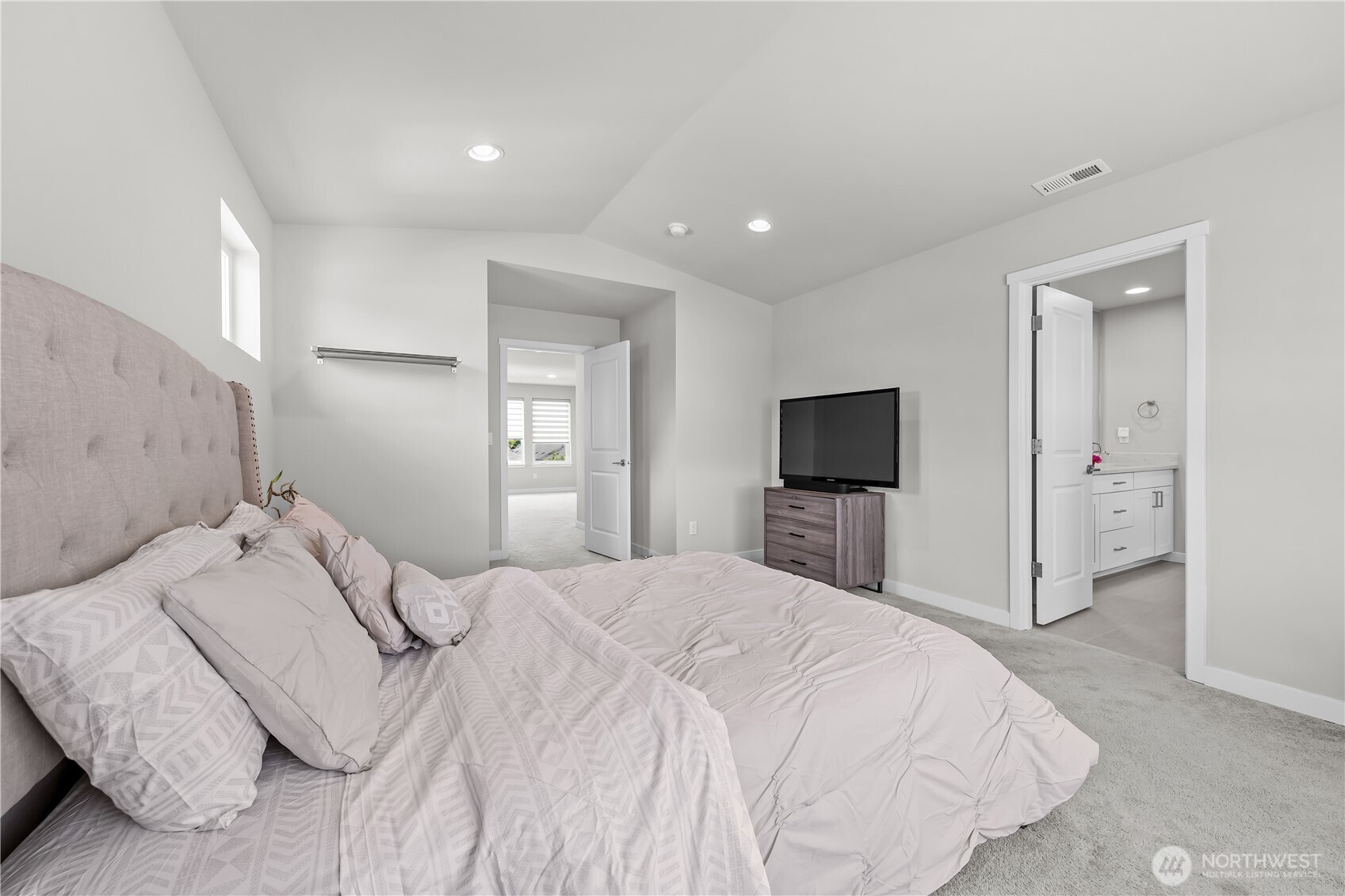 8118 52nd Drive Property Photo 15