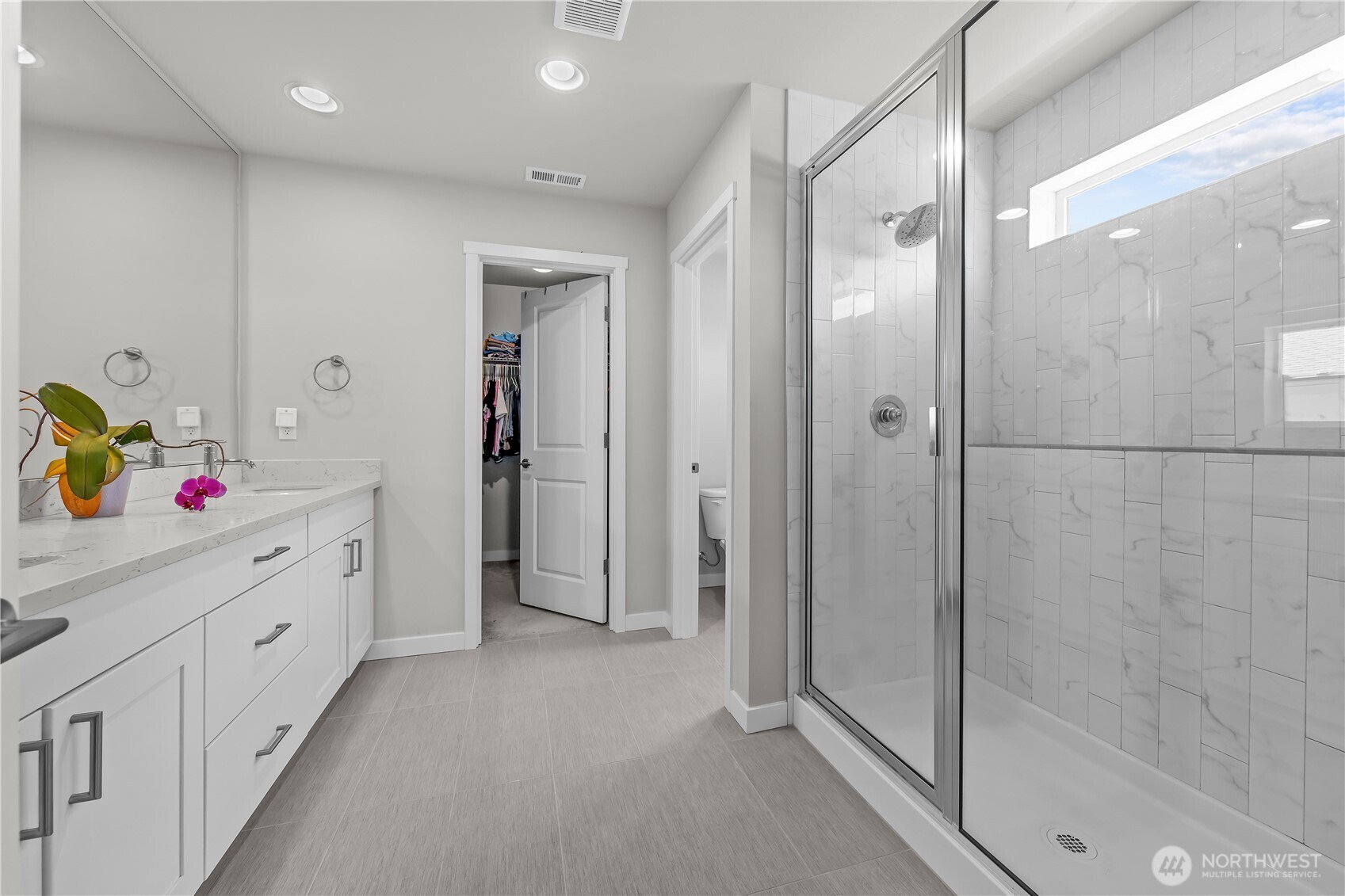 8118 52nd Drive Property Photo 16