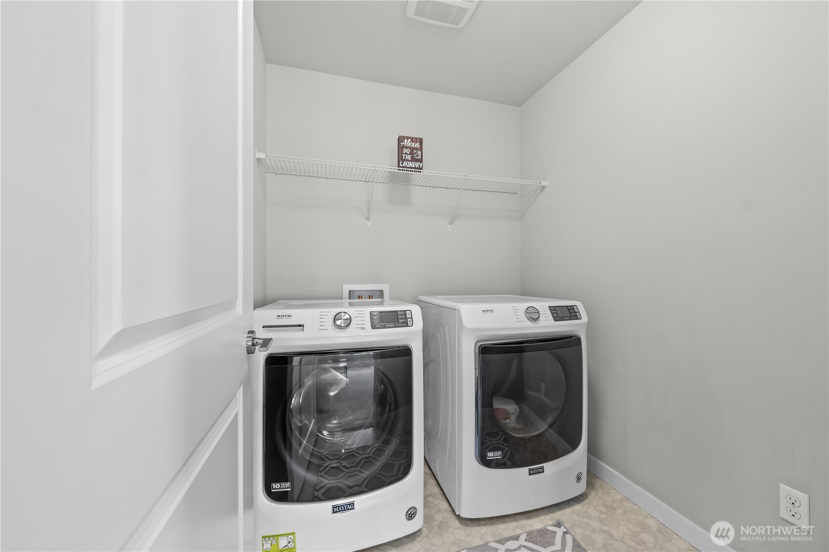 8118 52nd Drive Property Photo 24