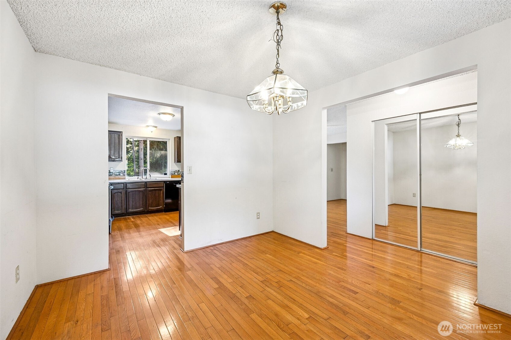 18416 78th Avenue Property Photo 8