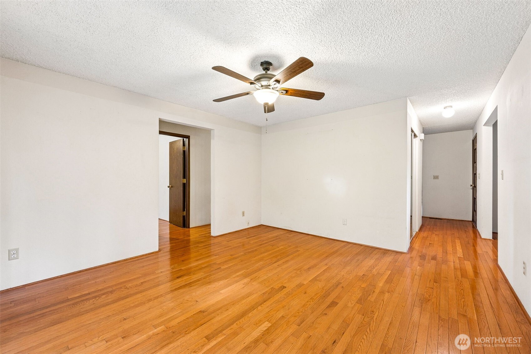 18416 78th Avenue Property Photo 16