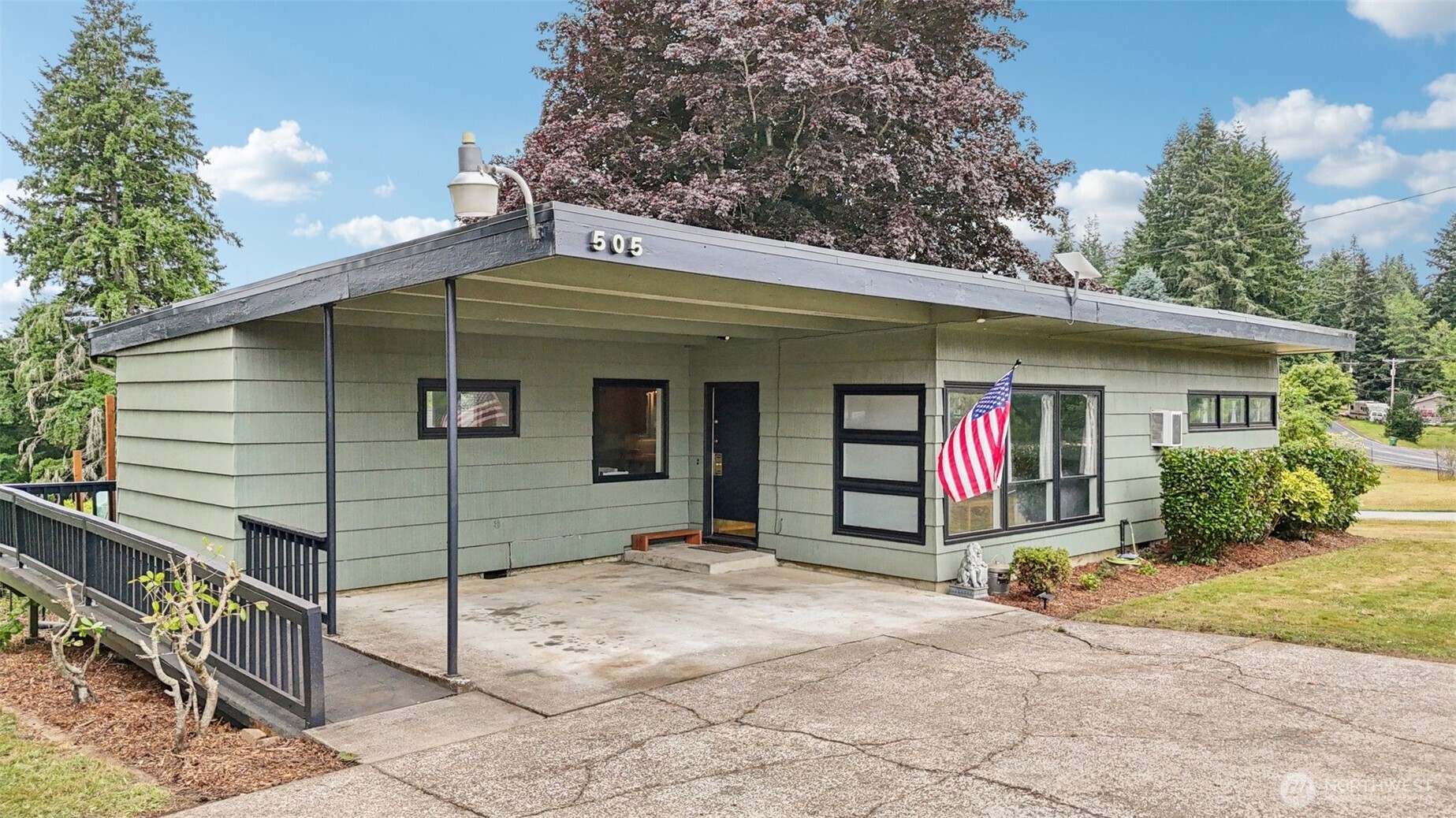 505 Stella Road Property Photo 1