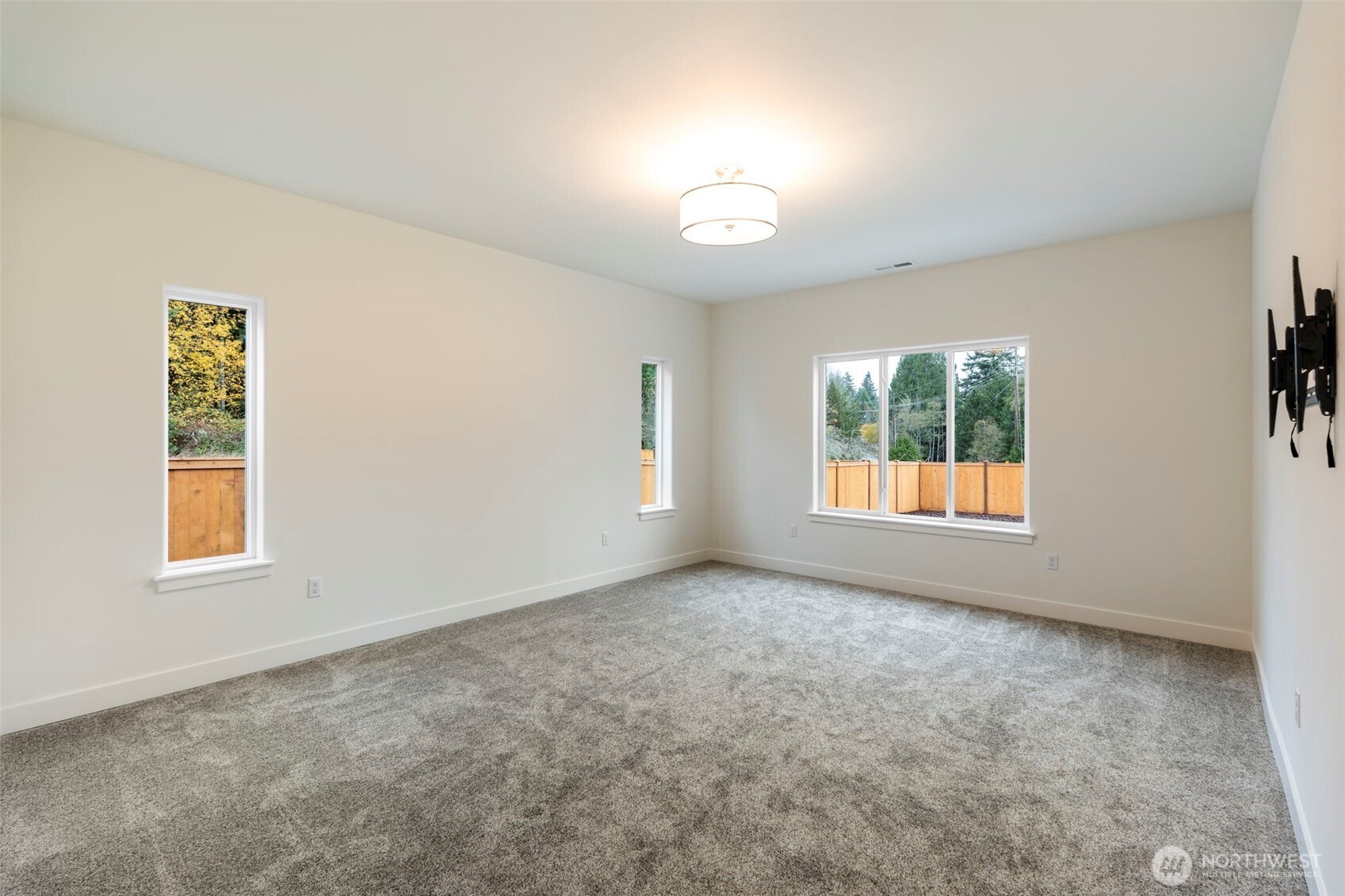 3435 Everette Lane Property Photo 13