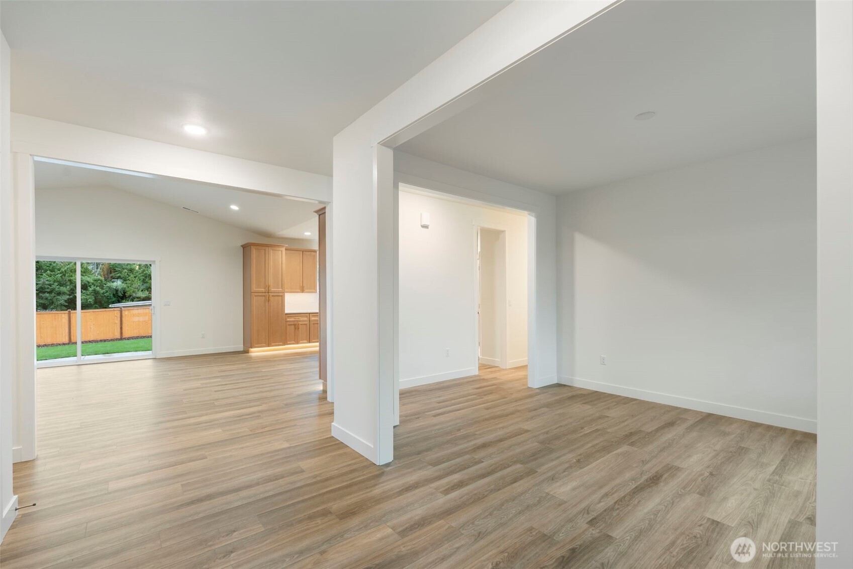 3435 Everette Lane Property Photo 16