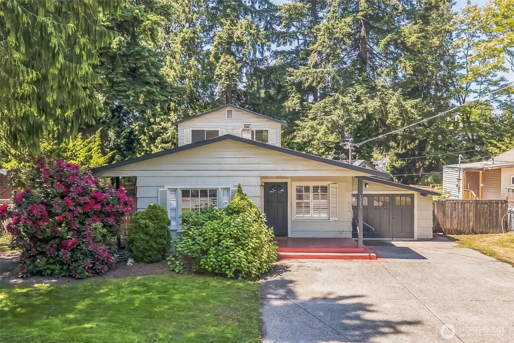 13257 4th Avenue Property Photo 1