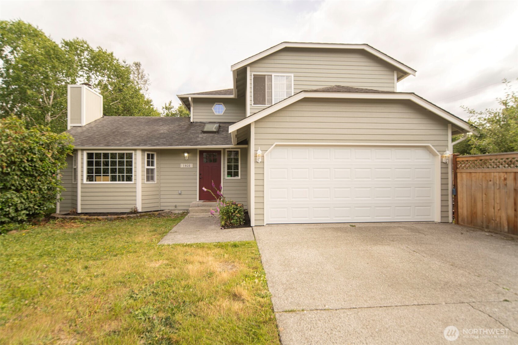 1402 82nd St Court Property Photo 1