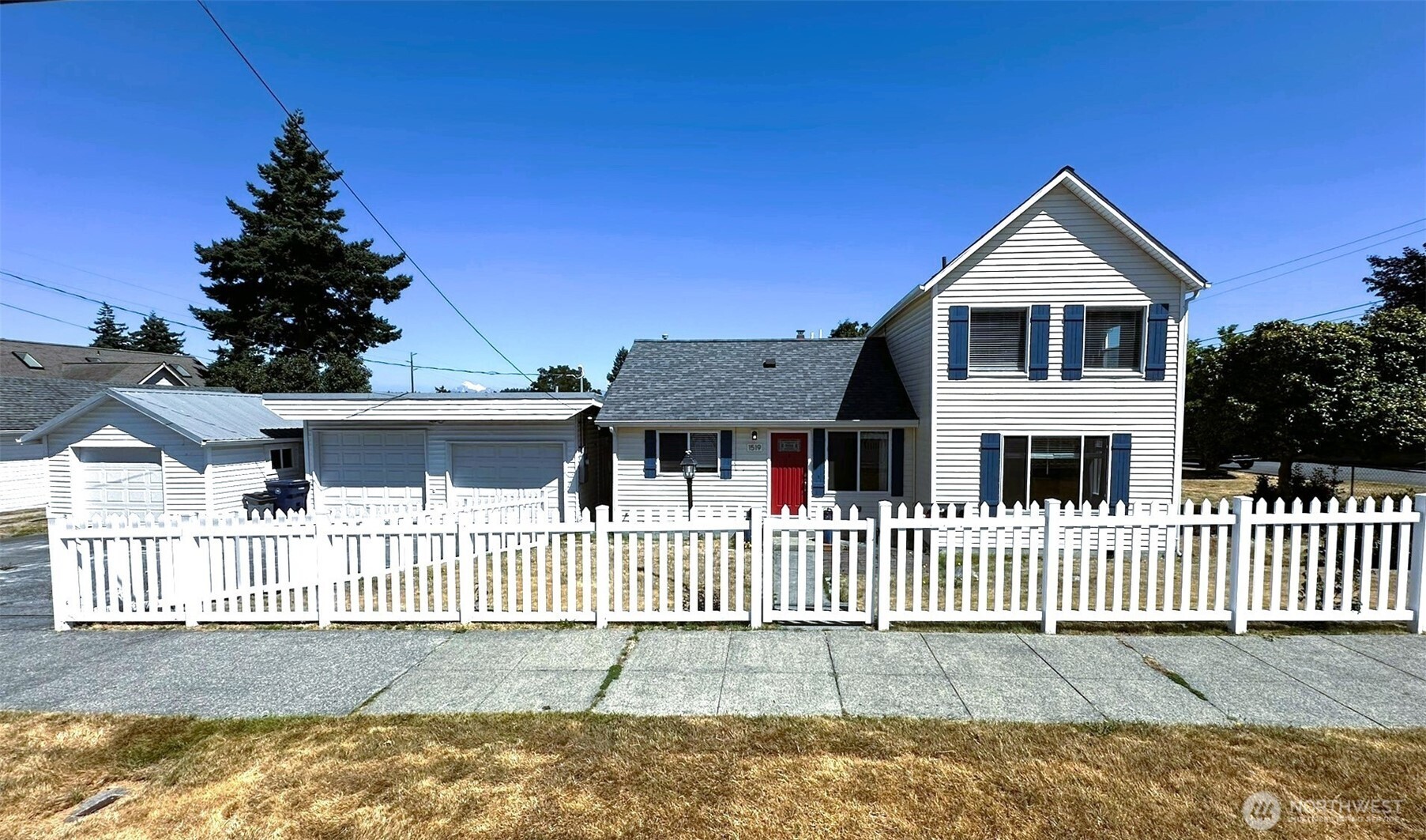 1519 K Avenue Property Photo 1