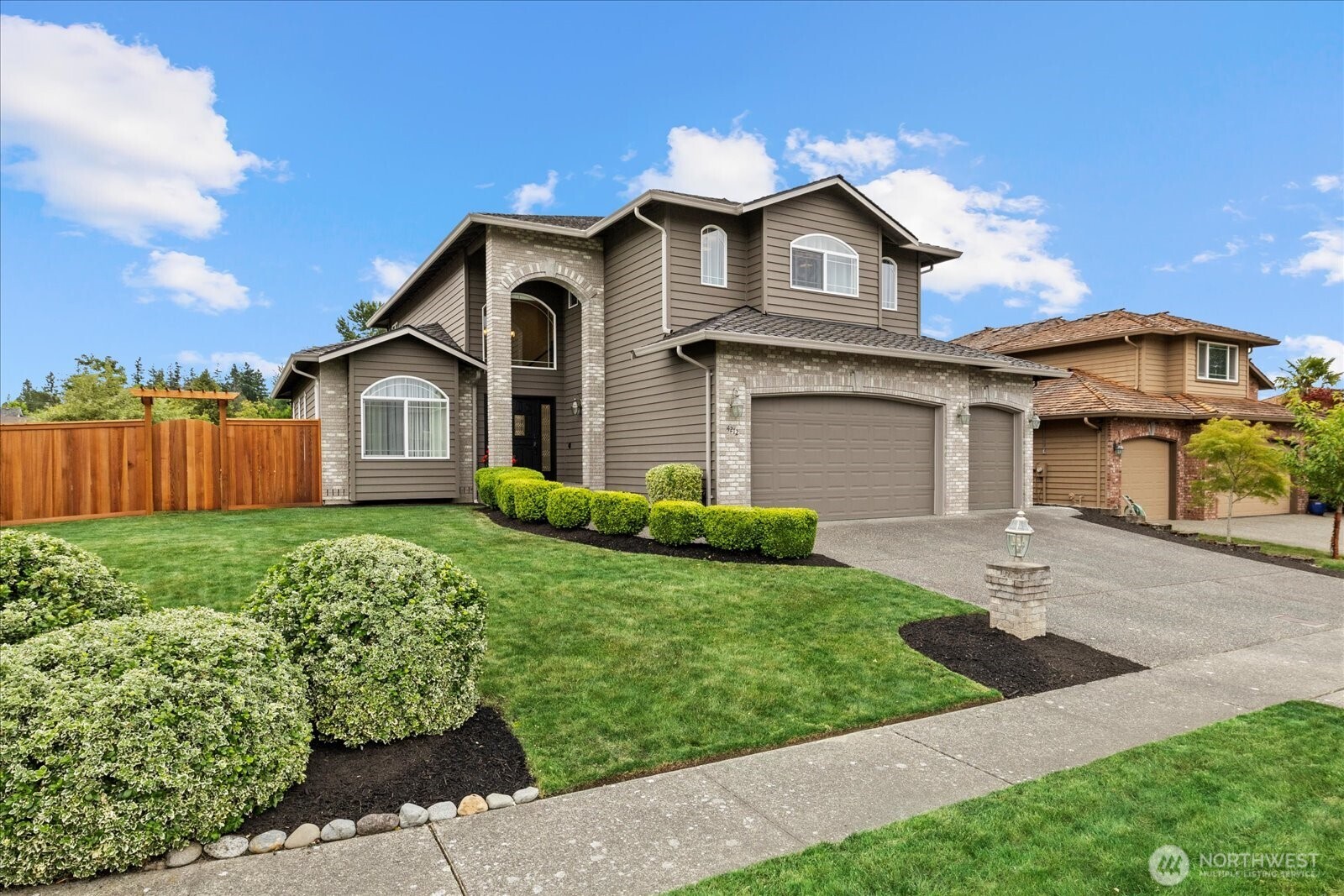4212 145th Place Property Photo 1