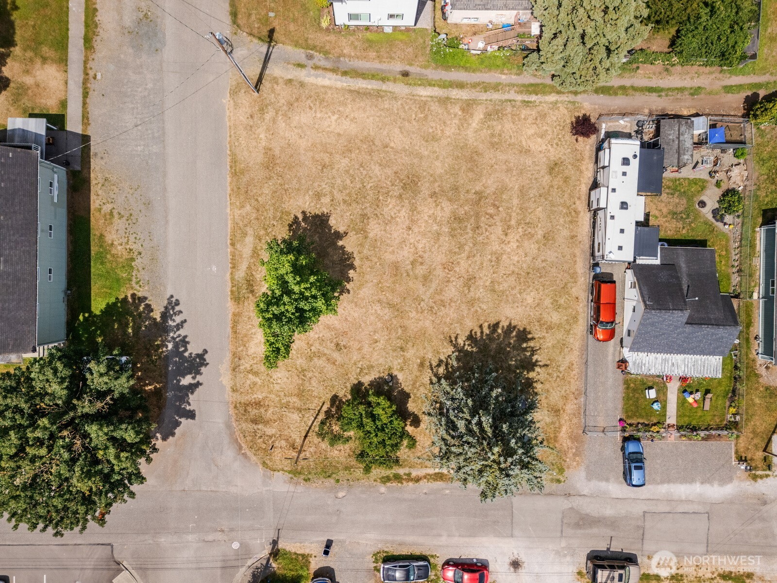 616 Strandell Street Property Photo 1