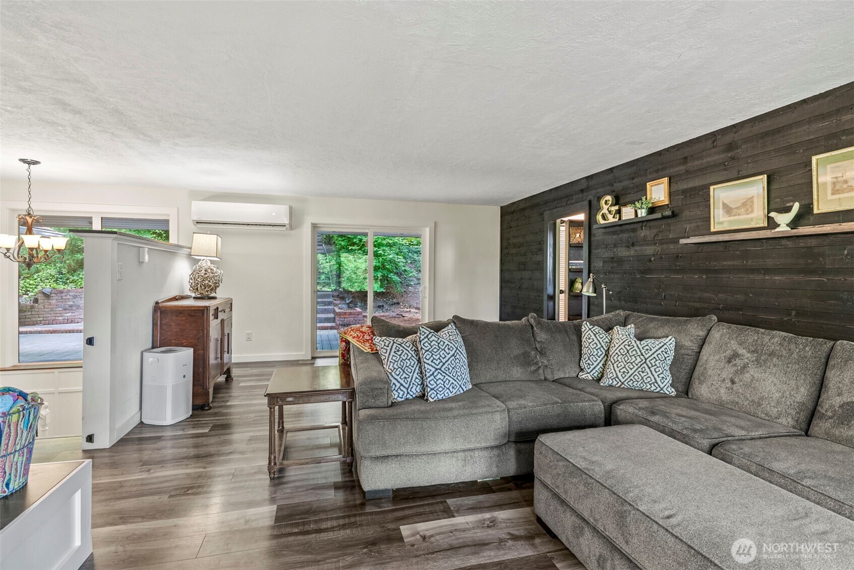 2342 E Lynnwood Drive Property Photo 18