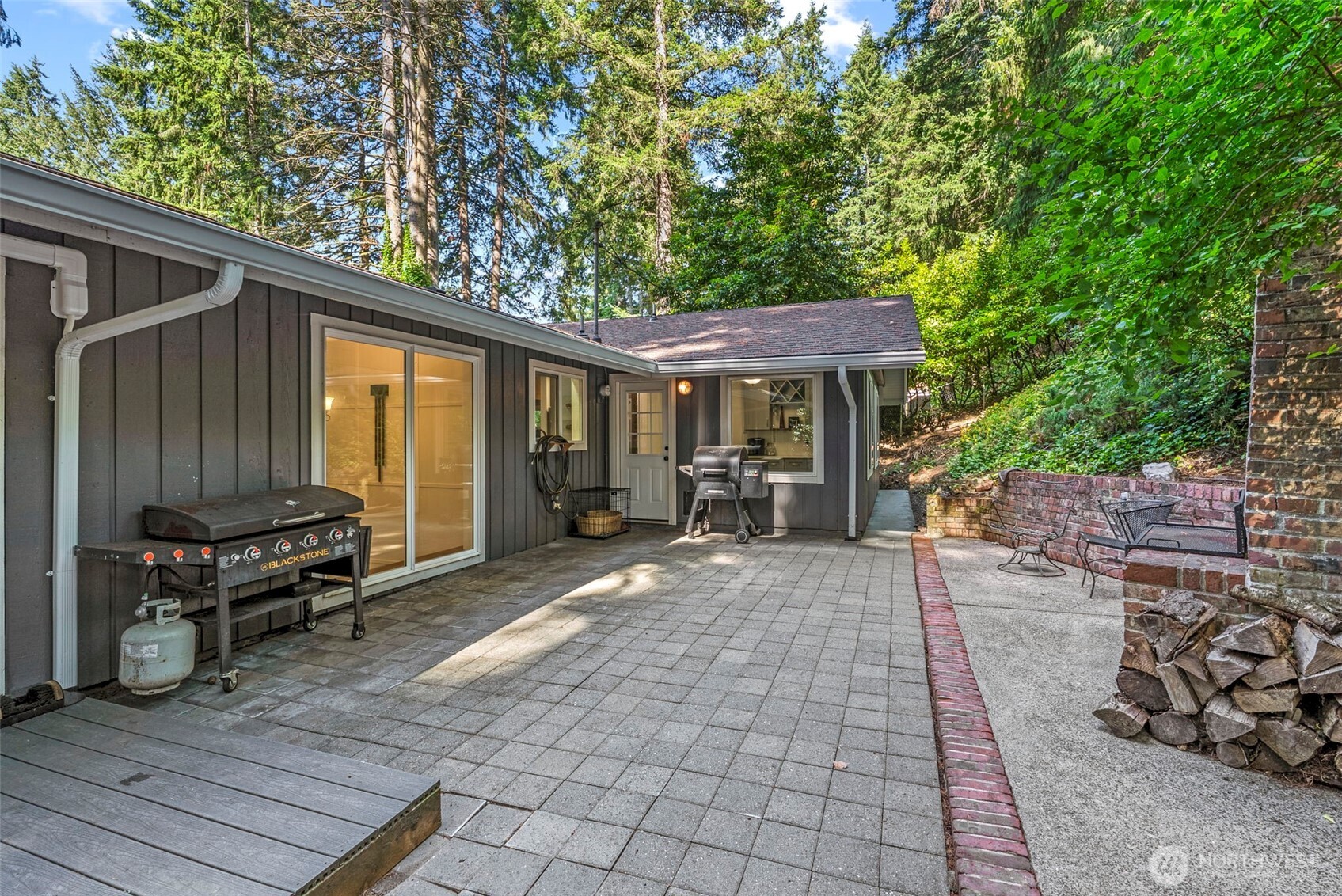 2342 E Lynnwood Drive Property Photo 30