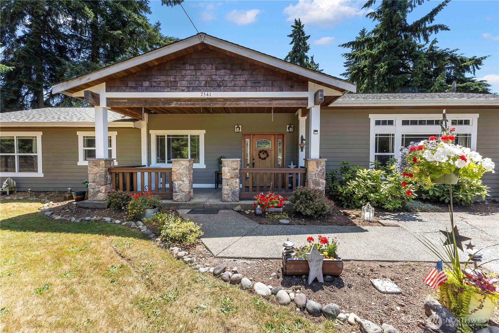 7541 187th Avenue Property Photo 2