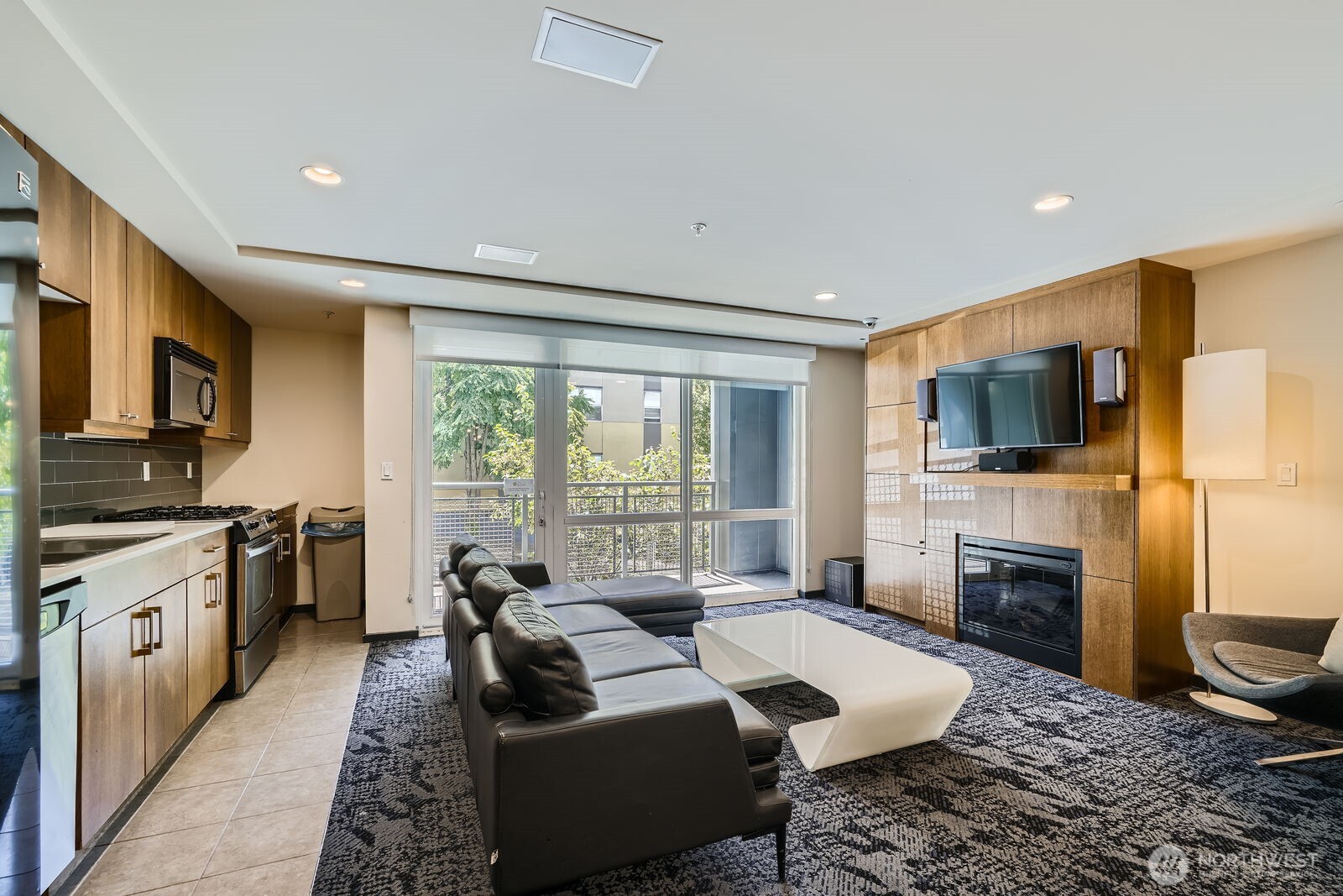 76 Cedar Street 806 Property Photo 14