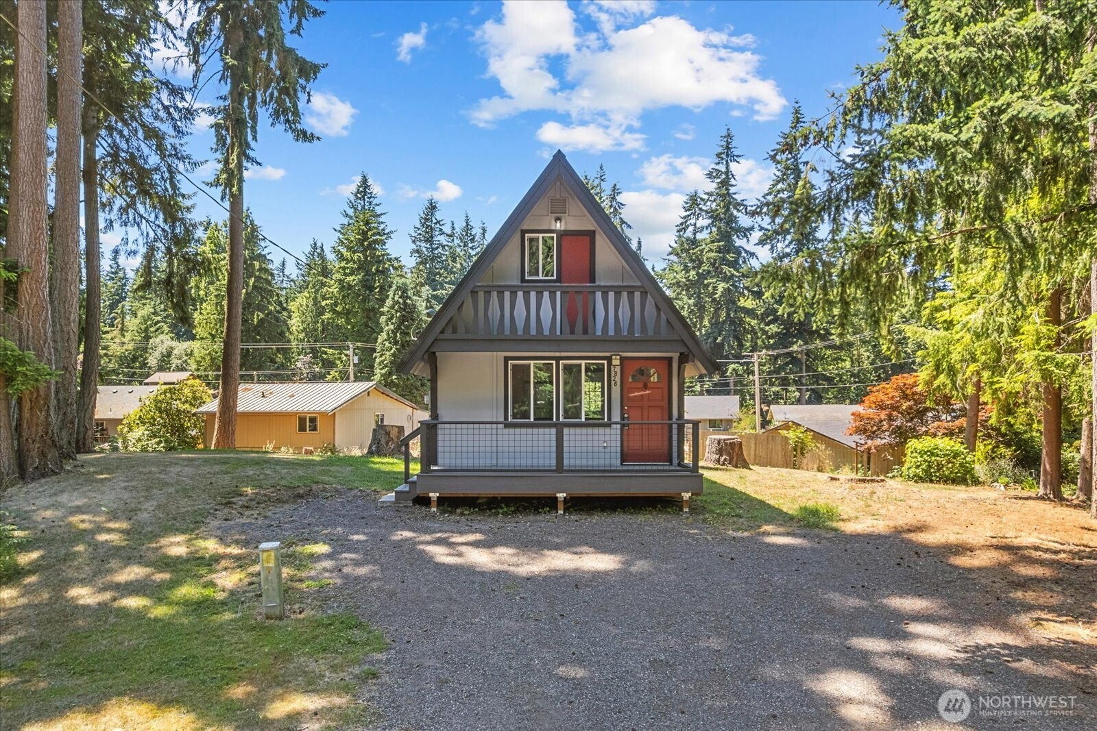 7826 Somerset Court Property Photo 1