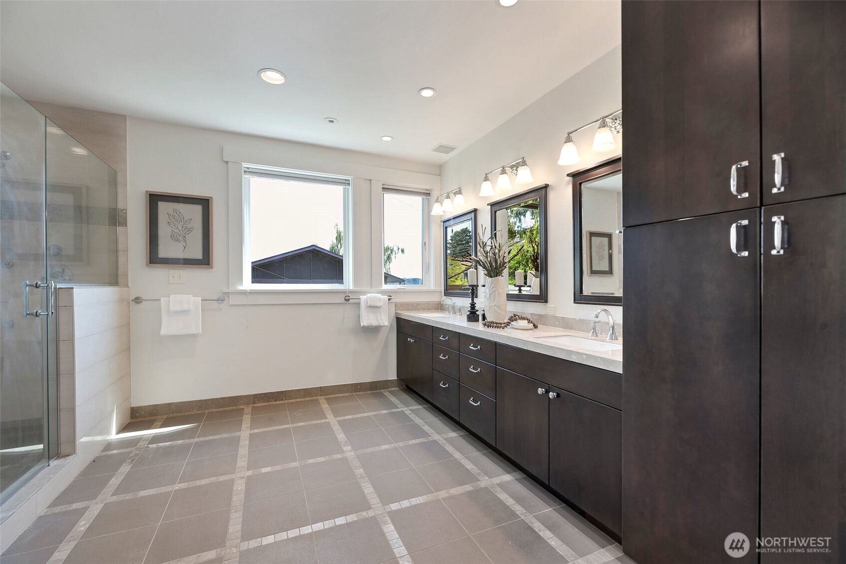 225 Ward Street Property Photo 18