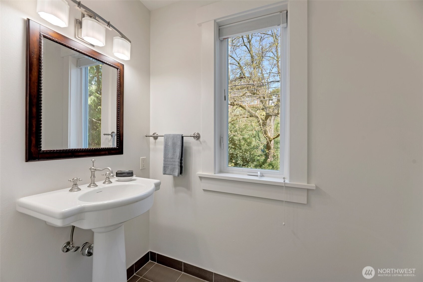 225 Ward Street Property Photo 19