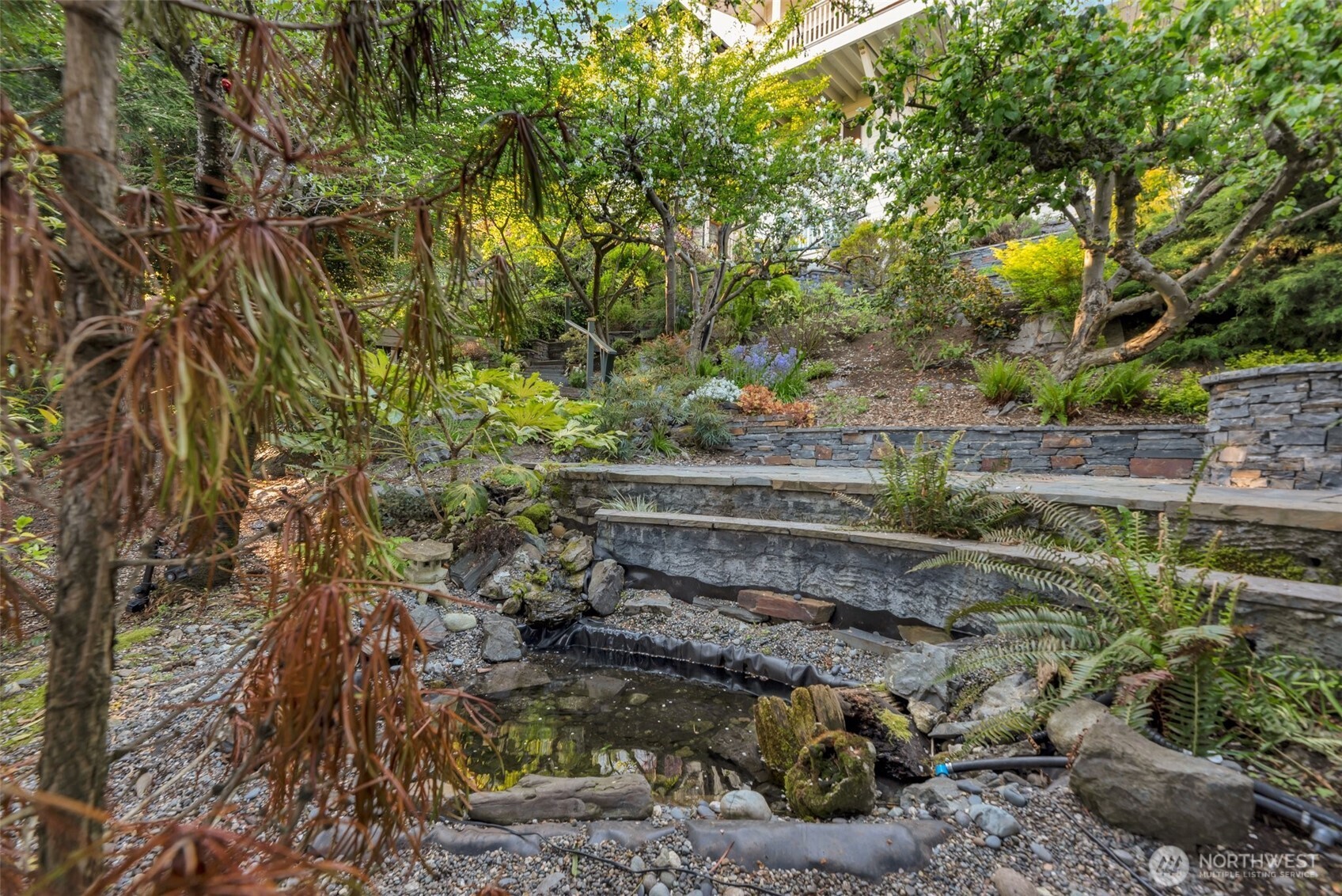 225 Ward Street Property Photo 38