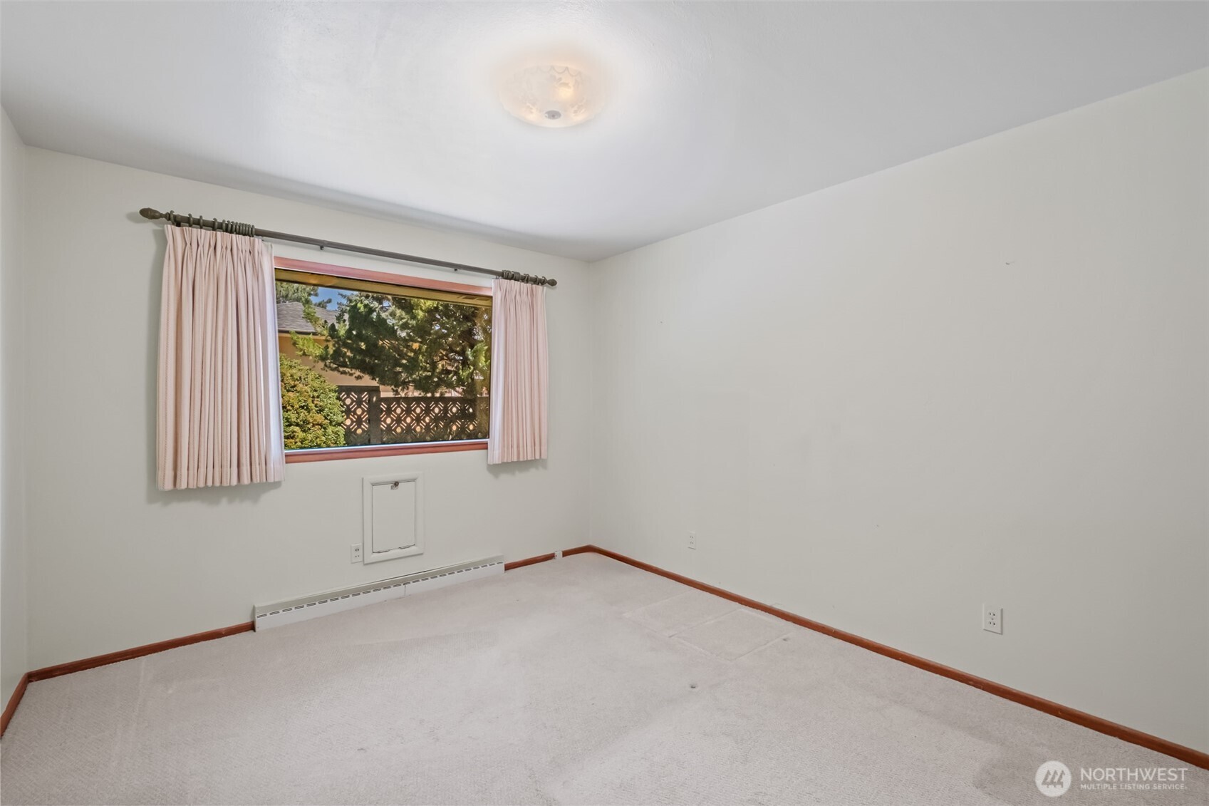 386 Mocliff Road Property Photo 16