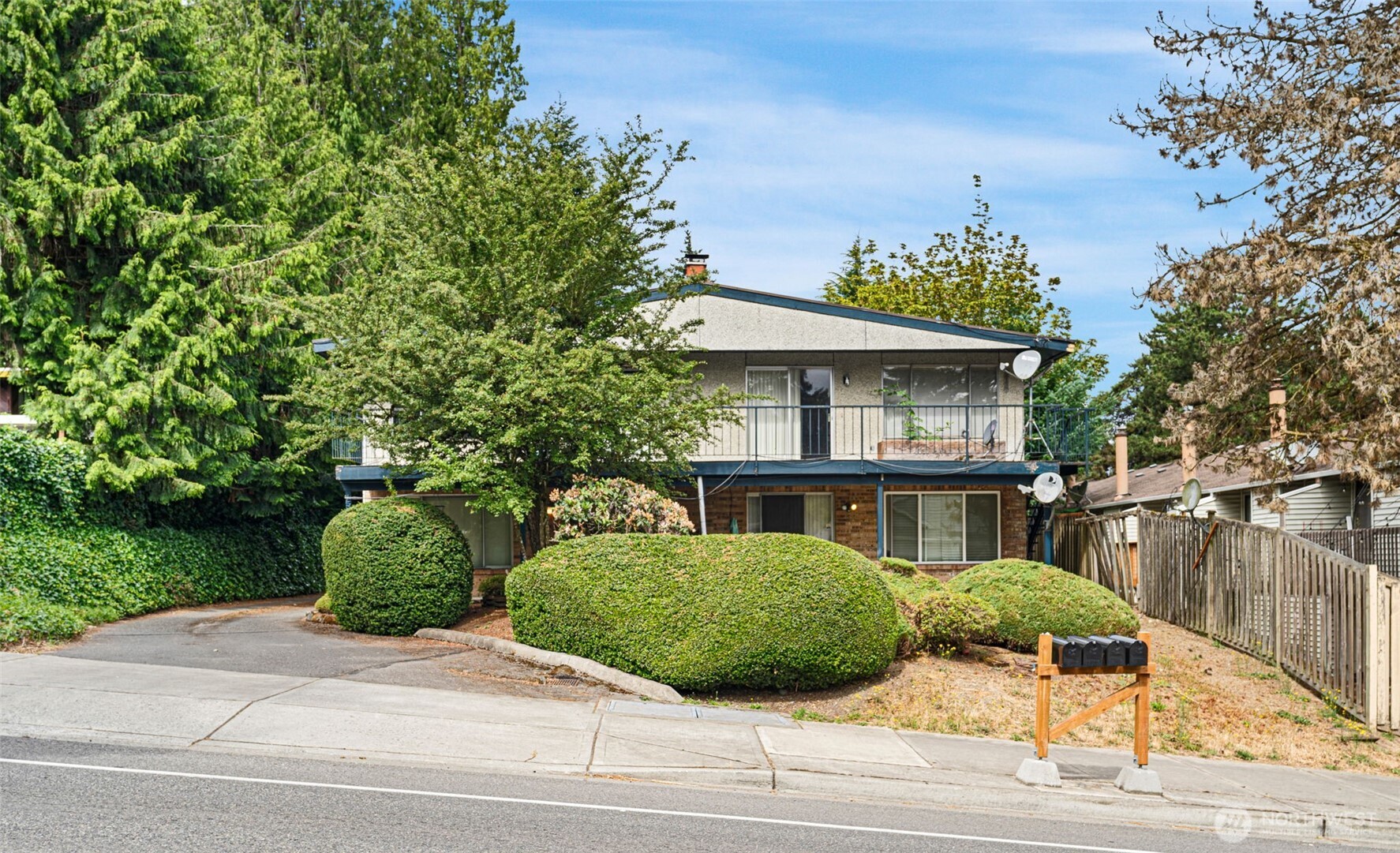 15645 42nd Avenue Property Photo 1