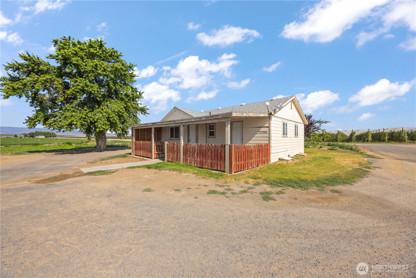 19527 Nw Road 10.5 Property Photo 15